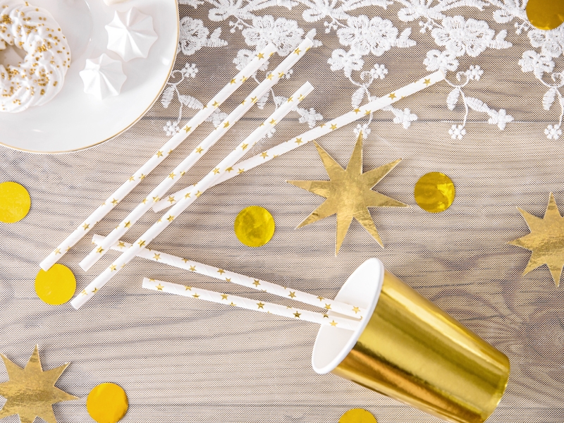 słomki papierowe do napojów białe w złote gwiazdki, biało-złote dekoracje na wesele, chcrzest, roczek, 18stkę, sylwestra, nowy rok