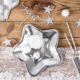 talerzyki papierowe srebrne gwiazdki, srebrne brokatowe gwiazdki, dekoracje srebrne, dekoracje brokatowe (1)