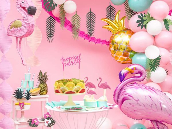 balon różowy flaming, balon złoty ananas, dekoracje na egzotyczne przyjęcia, dekoracje Hawaii, egzotyczne dekoracje na imprezy, dekoracje na tropikalną imprezę