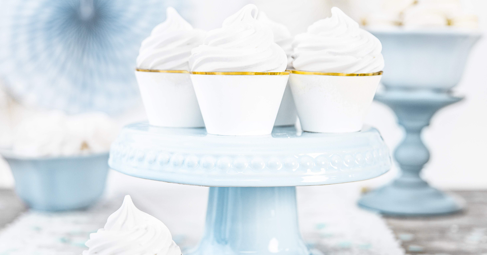 papilotki na muffinki, dekoracje na przyjęcia