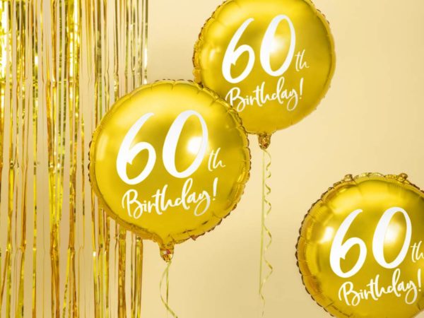złoty balon foliowy okrągły z białą cyfrą 60, balony na 60stkę, złote dekoracje na imprezę 60 stkę, dekoracje balonowe, balony urodzinowe,