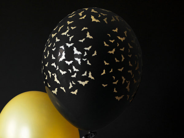 czarne balony w nietoperze, balony na halloween, dekoracje na halloween, czarny balon w złote nietoperze
