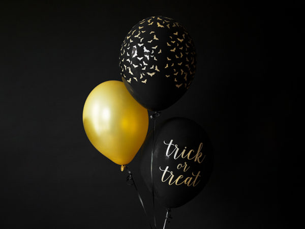 czarny balon w złote nietoperze, balony na halloween, dekoracje na halloween