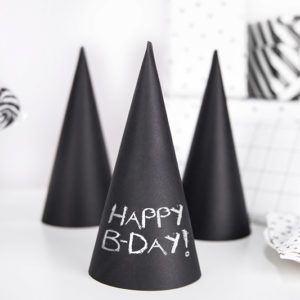 czarne czapeczki urodzinowe, czarne czapeczki na sylwestra, czarne czapeczki noworoczne, czarne czapeczki na imprezę, czapeczki imprezowe czarne